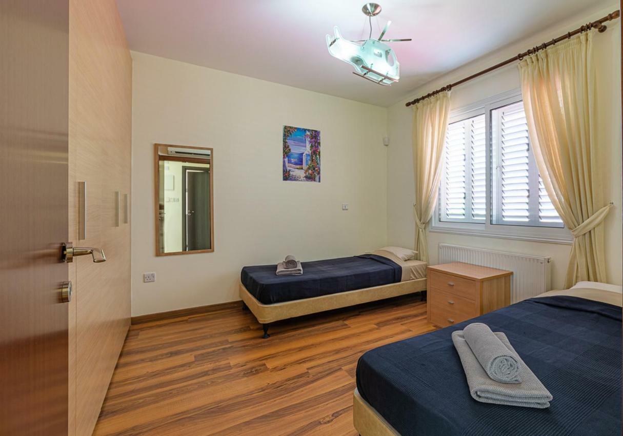 Villa Sunrise 11 Coral Bay Extérieur photo
