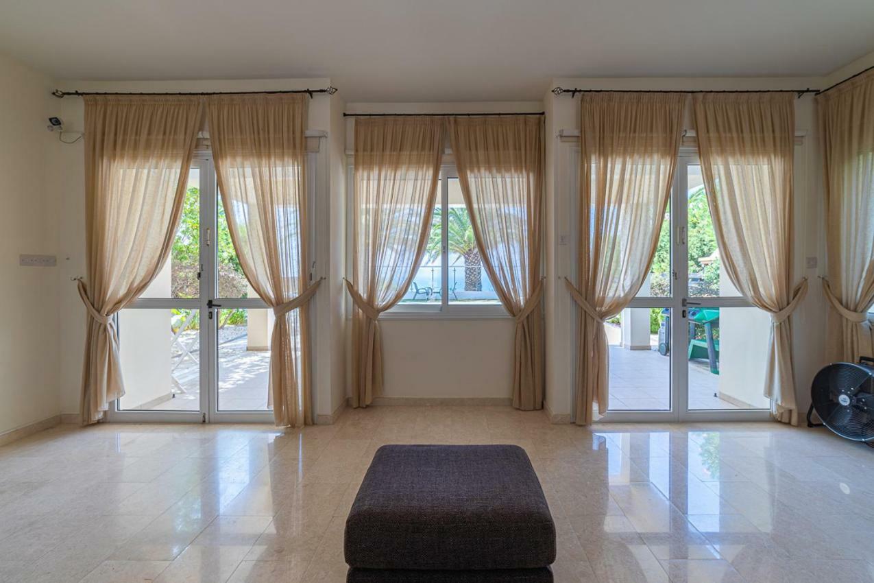 Villa Sunrise 11 Coral Bay Extérieur photo