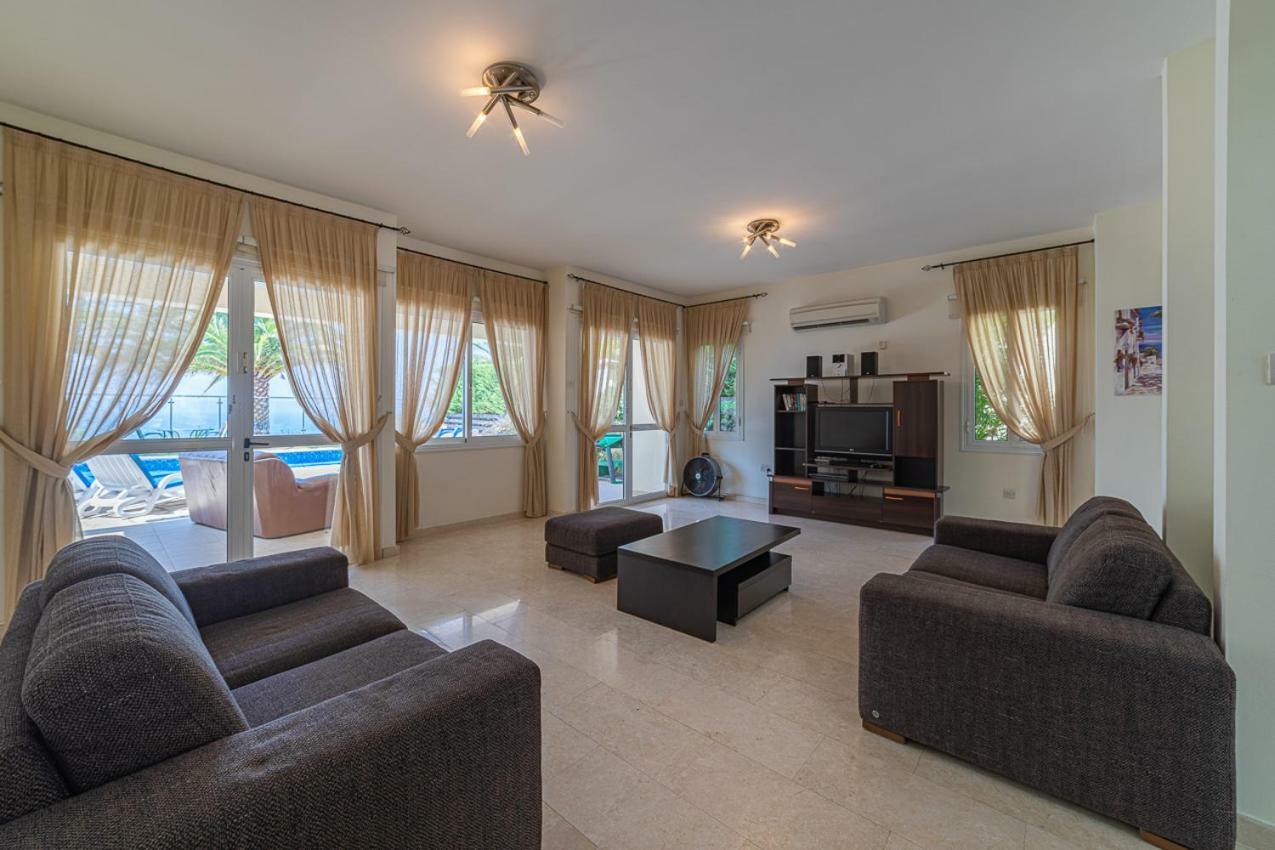 Villa Sunrise 11 Coral Bay Extérieur photo